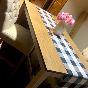 Dining table-Local Only Houston TX